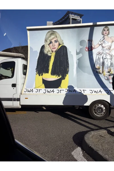 Look 9